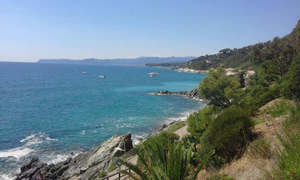 Casa Delle Mimose Appartement Varazze Buitenkant foto